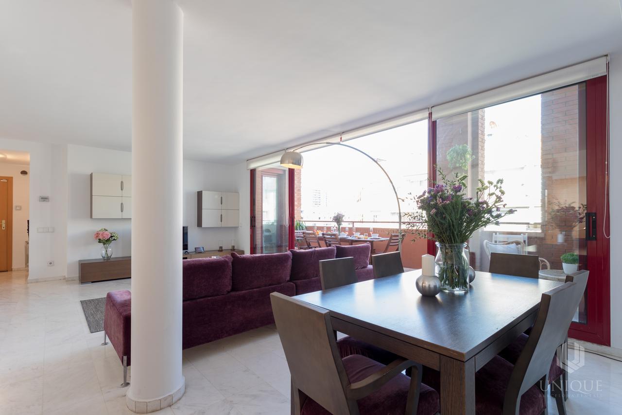Unique Rentals - Stylish Seafront Duplex Barcelona Kültér fotó