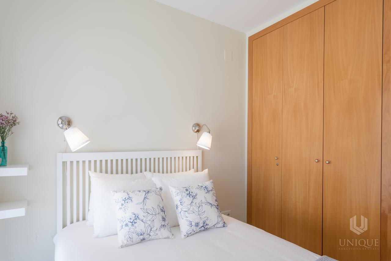 Unique Rentals - Stylish Seafront Duplex Barcelona Kültér fotó