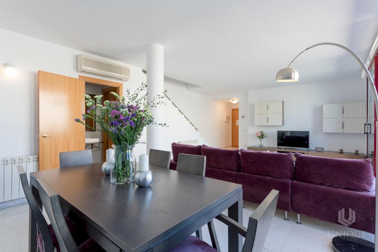 Unique Rentals - Stylish Seafront Duplex Barcelona Kültér fotó